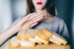 The difference between Celiac disease and gluten intolerance and sensitivity